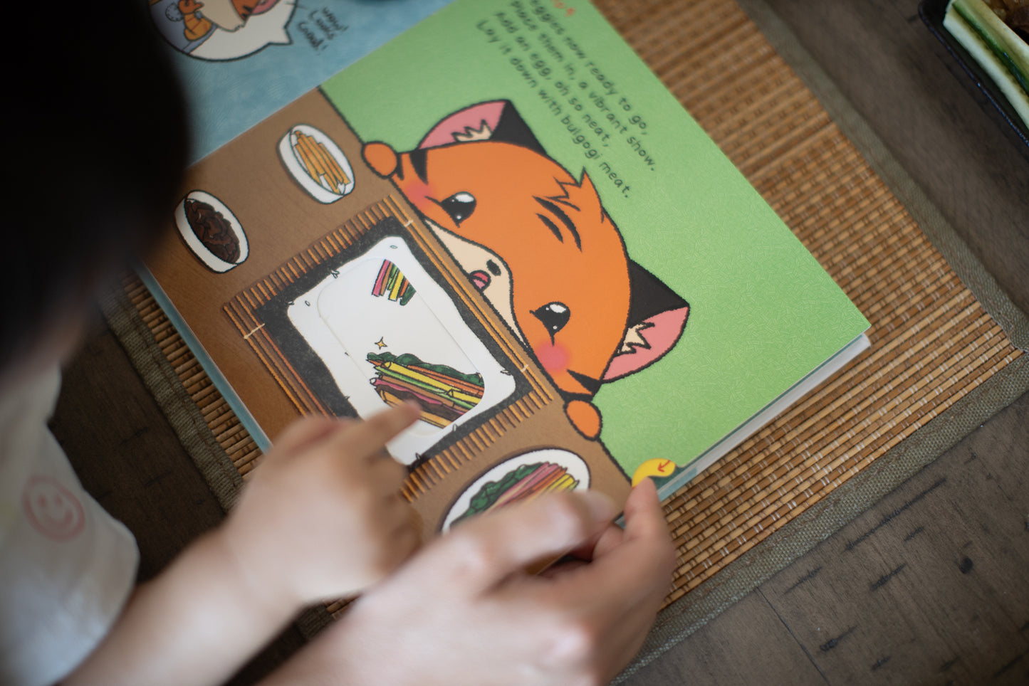 Let's Make Kimbap!: with Yuli Book